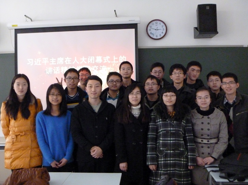 会后合影.jpg